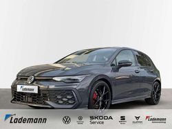 Grenadillschwarz metallic Gebraucht 2024 VW Golf VIII GTI Limousine | 37.478 € (Fairer Preis)