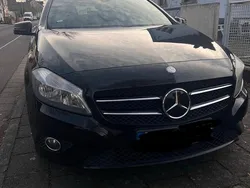 Schwarz Gebraucht 2013 Mercedes A180 Kleinwagen | 6.500 € (Etwas zu teuer)