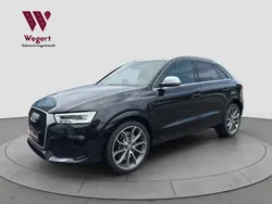 Mythosschwarz metallic Gebraucht 2015 Audi RS Q3 Design SUV | 28.950 € (Fairer Preis)