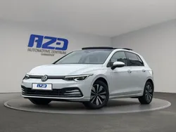 Pure white Gebraucht 2023 VW Golf VIII S Limousine | 28.988 € (Fairer Preis)