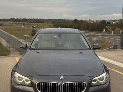 Grau Gebraucht 2015 BMW 520 Limousine | 13.000 € (Guter Preis)