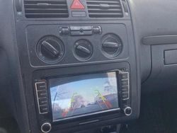 Grün Gebraucht 2005 VW Touran Van / Kleinbus | 4.300 € (Teuer)