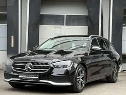 Schwarz Gebraucht 2021 Mercedes E220 Avantgarde Kombi | 27.900 € (Fairer Preis)