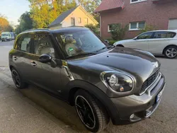 Grau Gebraucht 2013 Mini Cooper SD Countryman SUV | 11.999 € (Etwas zu teuer)