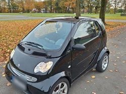 Schwarz Gebraucht 2006 Smart ForTwo Coupé Pulse Coupé | 2.600 € (Fairer Preis)
