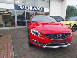 Passion red Gebraucht 2018 Volvo V60 CC Pro Kombi | 22.900 € (Superpreis)