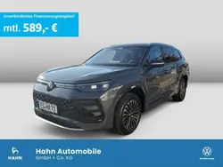 VW Tayron