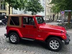 Rot Gebraucht 2000 Jeep Wrangler SUV | 30.000 €