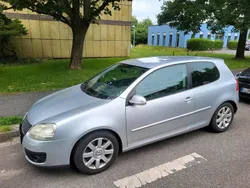Silber Gebraucht 2006 VW Golf V Limousine | 2.900 € (Guter Preis)