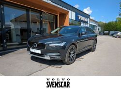 Grau Gebraucht 2020 Volvo V90 CC Pro Kombi | 33.890 € (Etwas zu teuer)