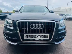 Grau Gebraucht 2011 Audi Q5 S-Line SUV | 10.900 € (Guter Preis)