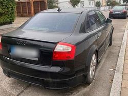 Schwarz Gebraucht 2002 Audi A4 Limousine | 1.200 € (Superpreis)