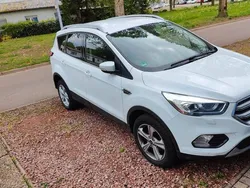 Weiß Gebraucht 2017 Ford Kuga Cool & Connect SUV | 10.500 € (Guter Preis)