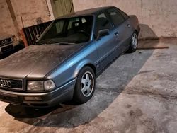 Grau Gebraucht 1994 Audi 80 Limousine | 2.500 €