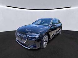Mythosschwarz metallic Gebraucht 2022 Audi e-tron S-Line SUV | 37.865 € (Guter Preis)