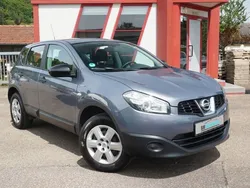 Grau Gebraucht 2010 Nissan Qashqai Visia SUV | 5.950 € (Fairer Preis)