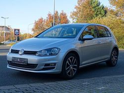 Silber Gebraucht 2016 VW Golf VII Allstar Limousine | 14.200 € (Superpreis)
