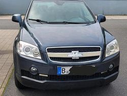 Grau Gebraucht 2007 Chevrolet Captiva SUV | 3.750 € (Fairer Preis)