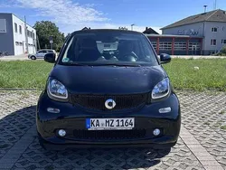 Schwarz Gebraucht 2017 Smart ForTwo Coupé Kleinwagen | 13.900 € (Fairer Preis)