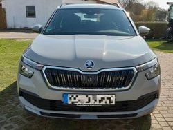 Grau Gebraucht 2021 Skoda Kamiq Ambition SUV | 18.500 € (Etwas zu teuer)
