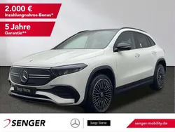 Weiß Gebraucht 2023 Mercedes EQA250 AMG line SUV | 30.880 € (Fairer Preis)