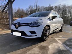 Weiß Gebraucht 2017 Renault Clio GrandTour Kombi | 8.740 € (Fairer Preis)