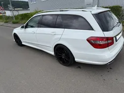 Weiß Gebraucht 2013 Mercedes E350 AMG Kombi | 18.999 € (Fairer Preis)
