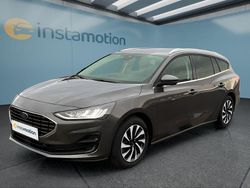 Grau Neu 2025 Ford Focus Kombi | 29.349 € (Teuer)