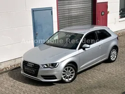 Eissilber metallic Gebraucht 2013 Audi A3 Sportback Attraction Limousine | 11.998 € (Guter Preis)