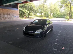 Schwarz Gebraucht 2006 Opel Tigra Cabrio | 3.000 € (Teuer)
