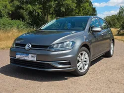 Grau Gebraucht 2017 VW Golf VII Comfortline Limousine | 12.990 € (Superpreis)