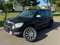 Schwarz Gebraucht 2013 Skoda Yeti SUV | 3.450 € (Superpreis)