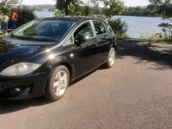 Schwarz Gebraucht 2012 Seat Leon Limousine | 4.400 € (Fairer Preis)