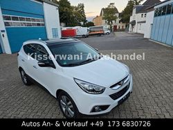 Weiß Gebraucht 2015 Hyundai ix35 Style SUV | 12.000 € (Fairer Preis)