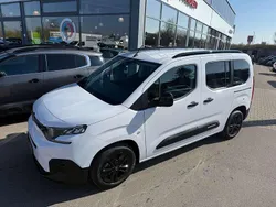 Eisweiß Gebraucht 2025 Citroën Berlingo Van / Kleinbus | 30.999 € (Etwas zu teuer)