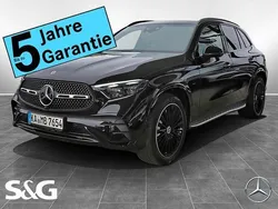 Metalliclack obsidianschwarz Gebraucht 2024 Mercedes GLC300 AMG SUV | 68.399 € (Teuer)