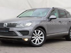 Grau Gebraucht 2017 VW Touareg Terrain Tech SUV | 28.900 € (Fairer Preis)