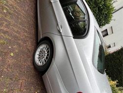 Silber Gebraucht 2009 BMW 318 Limousine | 7.600 € (Fairer Preis)