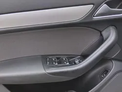 Camouflagegruen metallic Gebraucht 2017 Audi Q3 Sport SUV | 17.750 € (Fairer Preis)