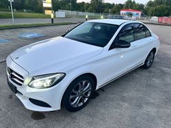 Weiß Gebraucht 2018 Mercedes C180 Limousine | 18.500 € (Fairer Preis)