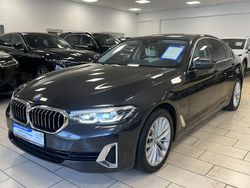 Grau Gebraucht 2021 BMW 530e Luxury Line Limousine | 28.990 € (Guter Preis)