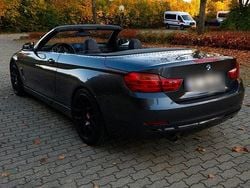 Grau Gebraucht 2025 BMW 420 M Performance Cabrio | 16.800 €