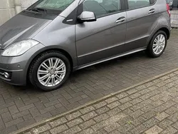 Grau Gebraucht 2011 Mercedes A160 Elegance Van / Kleinbus | 7.900 € (Fairer Preis)