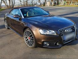 Braun Gebraucht 2011 Audi A5 Cabriolet Cabrio | 12.900 €