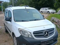 Weiß Gebraucht 2014 Mercedes Citan 109 Limousine | 6.200 € (Fairer Preis)