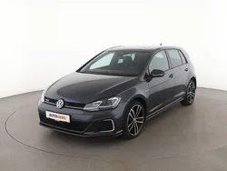 Blau Gebraucht 2017 VW Golf VII GTE Limousine | 18.390 €