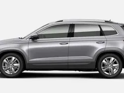 Brillantsilber metallic Neu 2025 Skoda Karoq Selection SUV | 35.707 € (Guter Preis)