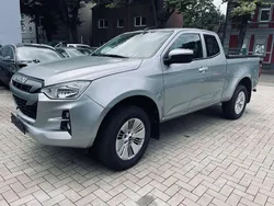 Silber Gebraucht 2023 Isuzu D-Max Abholung | 15.000 €