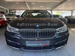Grau Gebraucht 2019 BMW 740 iPerformance Limousine | 36.990 € (Superpreis)