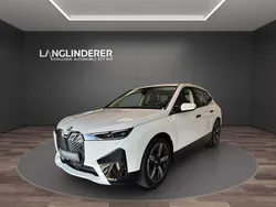 Alpinweiss iii Gebraucht 2025 BMW iX Sport Line SUV | 74.900 € (Fairer Preis)